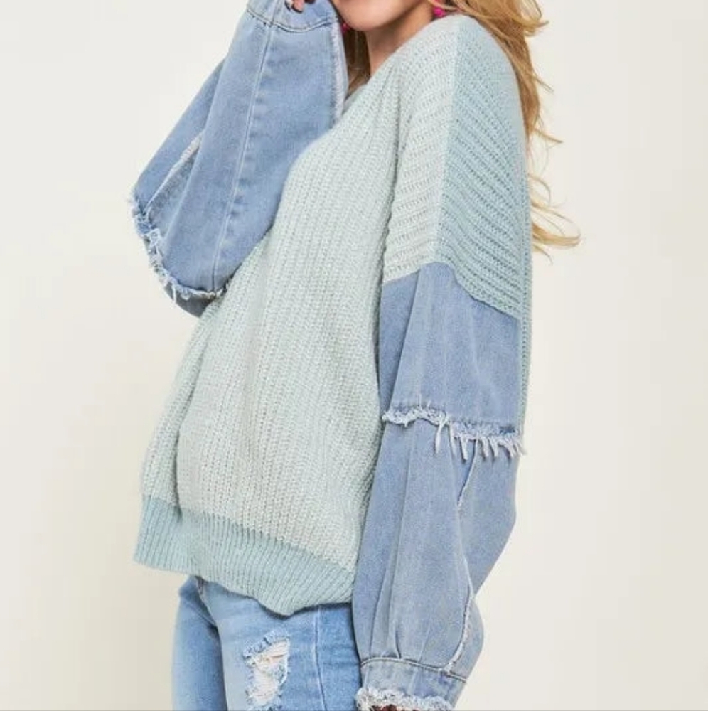 Adora Women's Frayed Denim Sleeved Contrast Sweater - Picture 4 of 7